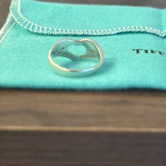 Tiffany & Co Open Heart Ring - Picture 2 of 6